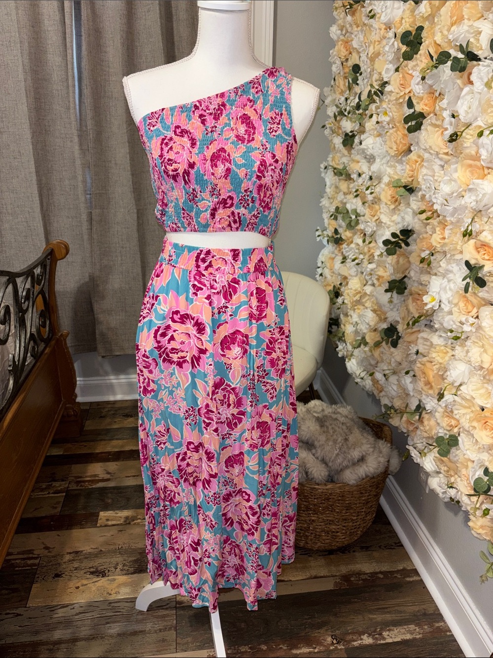 2 piece set One-Shoulder Floral Maxi Skirt Set in Pink & Aqua